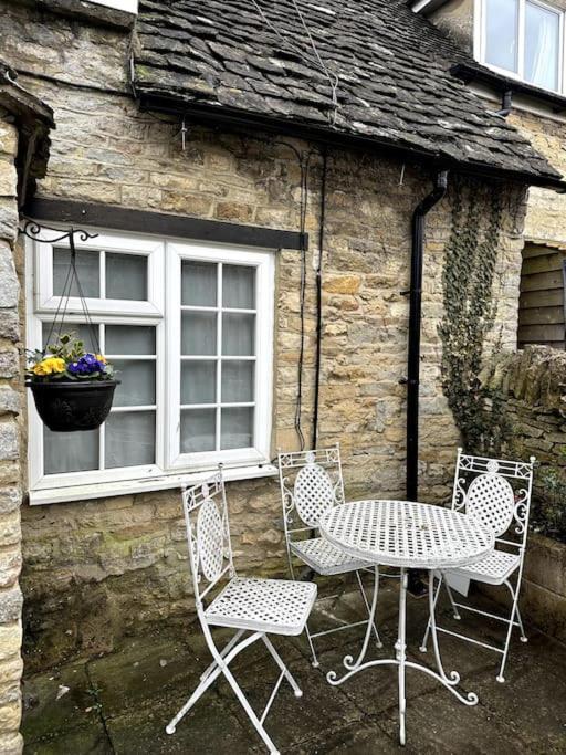 Remarkable Cotswolds 1 Bedroom In Finstock